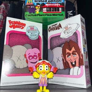 Cactus plant flea market x McDonald’s The early bird figure